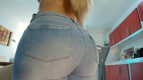 Nataly independent model online show from 21, 4, 2026