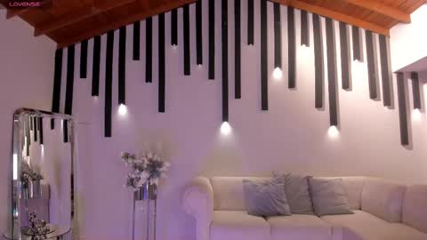 AMY WALKER online show from 19, 2, 2025