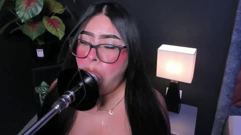 amywhitte_ online show from 21, 3, 2026