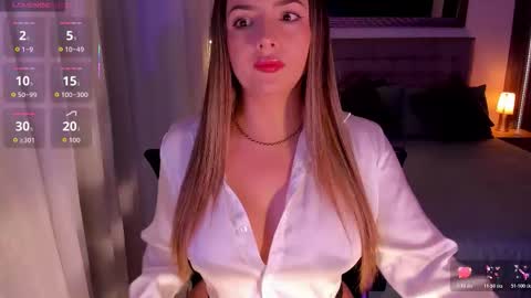 Snapshot of amywoods chatting on 21, 10, 2025    online show from 21, 10, 2025