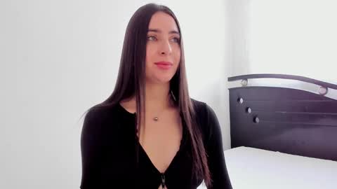 Snapshot of ana_castilo chatting on 14, 12, 2024 Ana  IG an castillo 1 online show from 14, 12, 2024