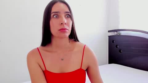 Snapshot of ana_castilo chatting on 30, 1, 2025 Ana  IG an castillo 1 online show from 30, 1, 2025