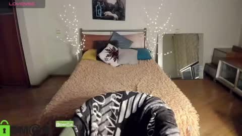 Hi Im Ana online show from 16, 4, 2026