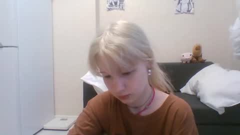 Snapshot of anabelbrando chatting on 5, 7, 2026 Malvina online show from 5, 7, 2026