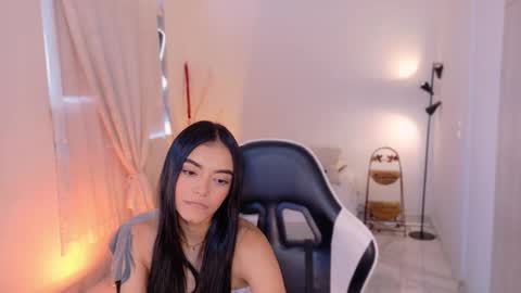 ANABEL WOLF  online show from 13, 11, 2025