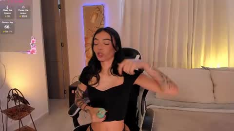 Snapshot of anabelwolf chatting on 26, 6, 2026 ANABEL WOLF online show from 26, 6, 2026