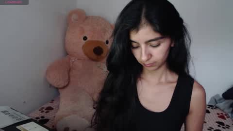 Anahi Browns online show from 19, 2, 2026