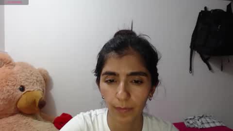 Snapshot of anahibrowns95 chatting on 5, 5, 2026 Anahi Browns online show from 5, 5, 2026