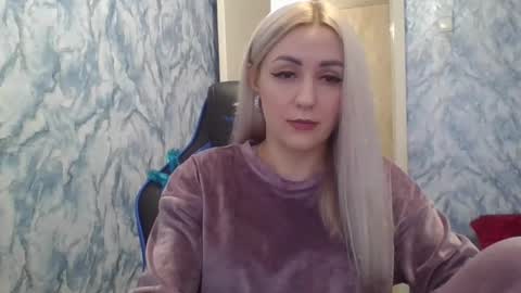 analqueen2024 online show from 6, 1, 2025