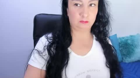 Snapshot of anamaria288 chatting on 18, 2, 2025 anamaria288 online show from 18, 2, 2025
