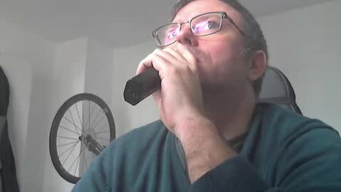 Snapshot of anarchox chatting on 17, 12, 2024 Andi online show from 17, 12, 2024