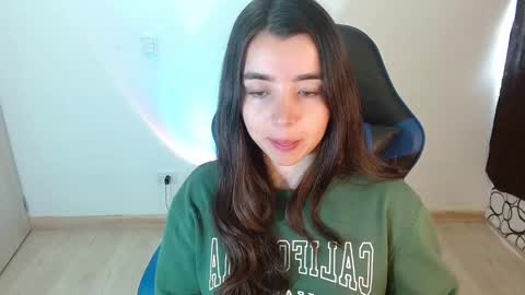 Snapshot of anarosse__ chatting on 12, 2, 2025 ana 3 online show from 12, 2, 2025