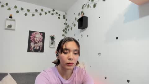 Snapshot of anastasia_tuya chatting on 25, 3, 2026 anastasia online show from 25, 3, 2026