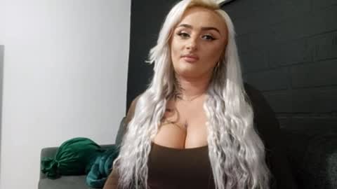 Snapshot of anastasiaamore chatting on 21, 9, 2025 AnastasiaAmore online show from 21, 9, 2025