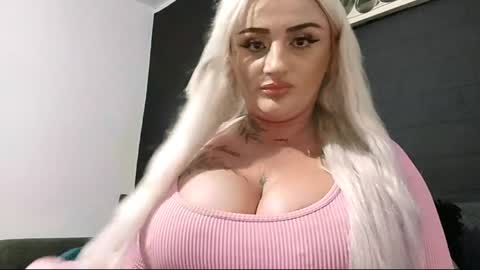 AnastasiaAmore online show from 2, 6, 2026