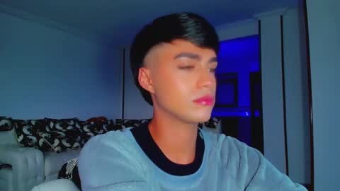 Snapshot of anddy_grey1 chatting on 27, 2, 2025 Dani 3 online show from 27, 2, 2025