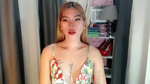 andrea06121998 online show from 25, 2, 2026