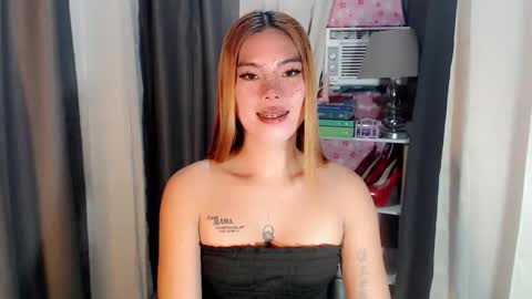 andrea06121998 online show from 27, 2, 2026
