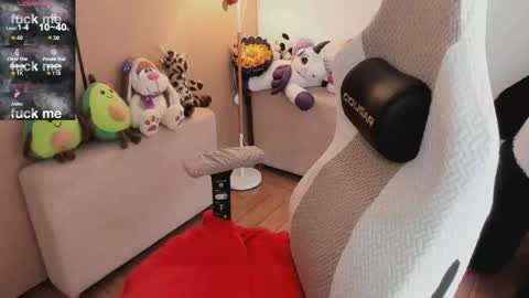 Snapshot of andrea_bonnie chatting on 19, 5, 2026 andrea_bonnie online show from 19, 5, 2026