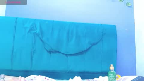 ANDREA LOPEZ online show from 5, 12, 2025