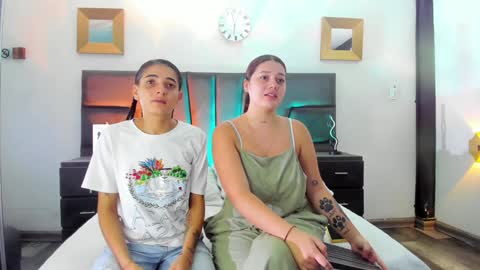Snapshot of andreaandkarina chatting on 2, 12, 2024 Andrea Karina online show from 2, 12, 2024