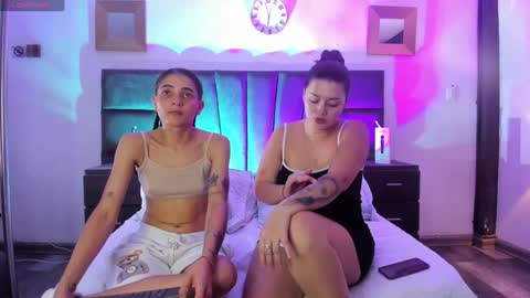 Snapshot of andreaandkarina chatting on 10, 12, 2024 Andrea Karina online show from 10, 12, 2024