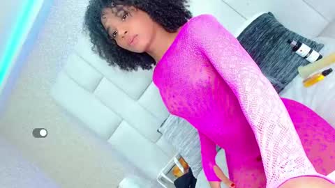 Snapshot of andreayano chatting on 21, 9, 2025 andreayano online show from 21, 9, 2025