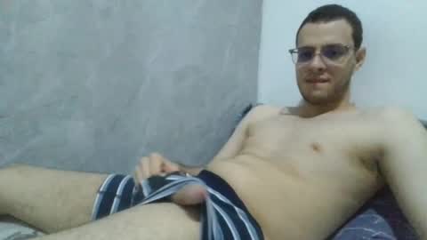 andres129494 online show from 12, 4, 2026