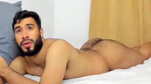 Snapshot of andres_cortes5 chatting on 18, 2, 2026 ANDRES CORTES online show from 18, 2, 2026