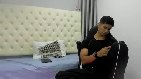 andres_stud online show from 4, 3, 2026