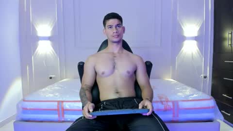 Snapshot of andres_stud chatting on 20, 6, 2026 andres_stud online show from 20, 6, 2026