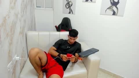 Snapshot of andres_stud777 chatting on 16, 10, 2025 ANDRES online show from 16, 10, 2025