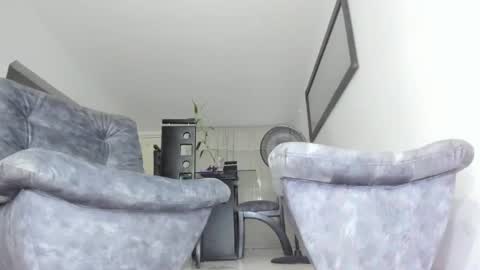 Isa  --------- online show from 1, 2, 2025