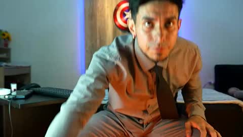 Andrew online show from 9, 11, 2025