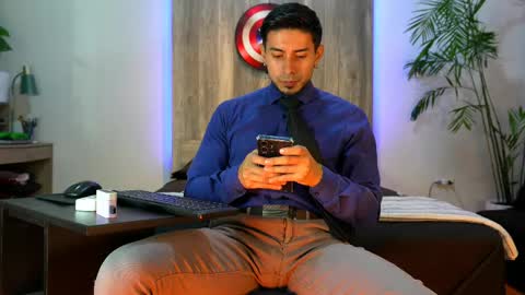 Andrew online show from 4, 6, 2026
