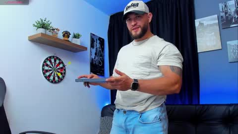 Andrew Diaz online show from 6, 2, 2025