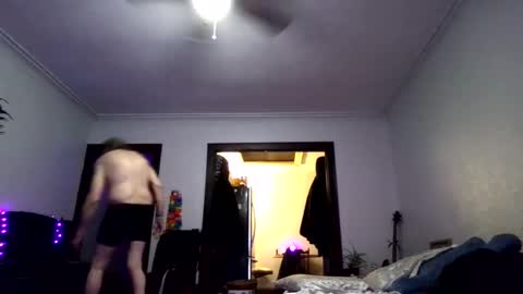 andrewgennie online show from 12, 4, 2026