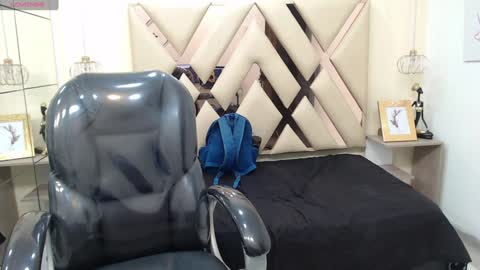 ANDREW online show from 31, 1, 2025