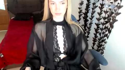 andrianabelle online show from 13, 10, 2025