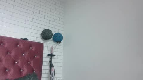 Snapshot of andromedashine chatting on 15, 2, 2025 vero paez online show from 15, 2, 2025