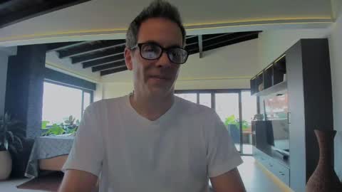 Snapshot of andy0pandi chatting on 18, 2, 2025 Andrew online show from 18, 2, 2025