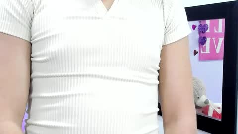 Andrea online show from 7, 3, 2025