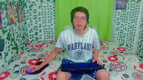 Snapshot of andy_gray01 chatting on 24, 4, 2026 Andy Gray online show from 24, 4, 2026