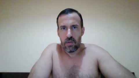 Snapshot of andygym44 chatting on 28, 10, 2025 andygym44 online show from 28, 10, 2025