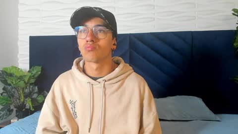 Andy Joy  online show from 6, 4, 2026