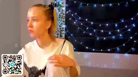 Anelly online show from 13, 3, 2026