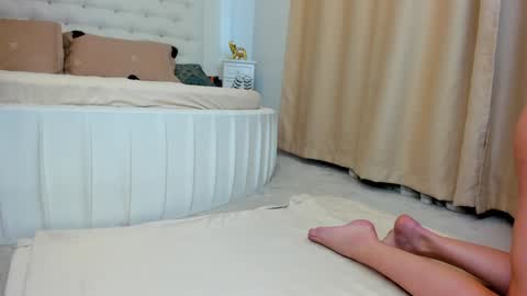 Snapshot of anemarie1996 chatting on 16, 12, 2024 Anne online show from 16, 12, 2024