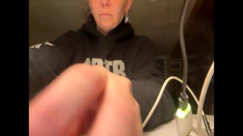 Snapshot of aneoakley chatting on 5, 11, 2025 aneoakley online show from 5, 11, 2025