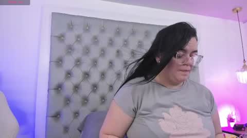 Snapshot of anette_cooper chatting on 8, 6, 2026 anette_cooper online show from 8, 6, 2026