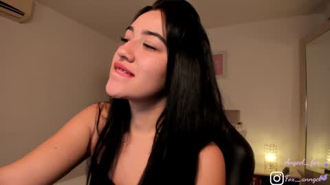 Angel  online show from 26, 1, 2025